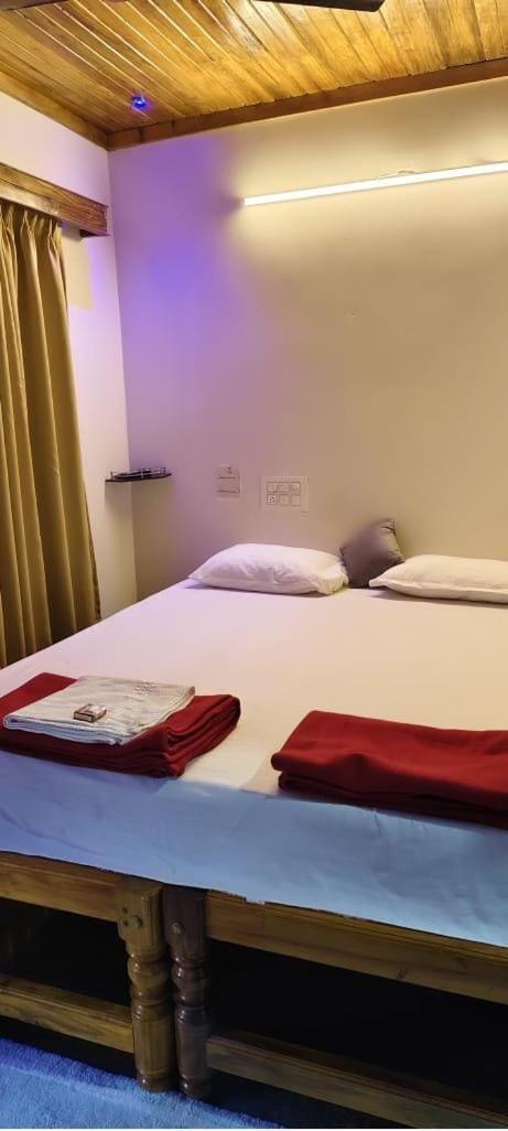Niyati Home Stay Gokarna  Exteriör bild