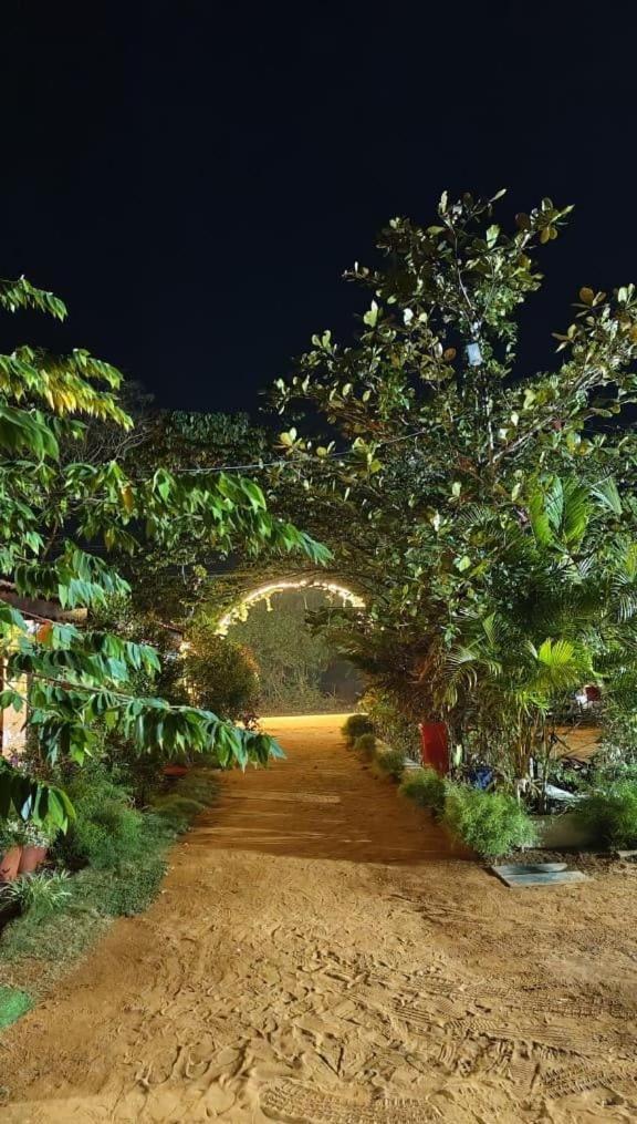 Niyati Home Stay Gokarna  Exteriör bild